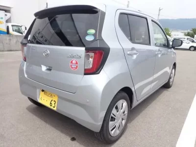 Daihatsu MIRA E S