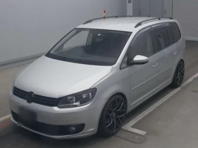 Volkswagen GOLF TOURAN