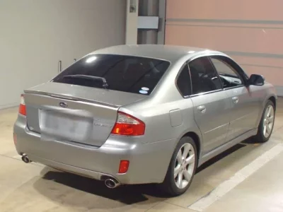 Subaru LEGACY B4