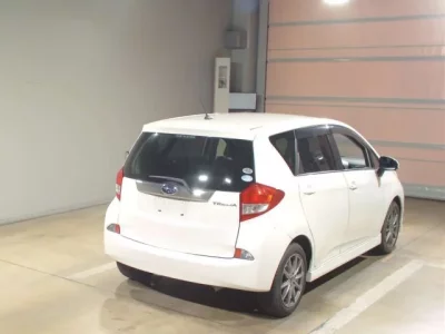Subaru TREZIA