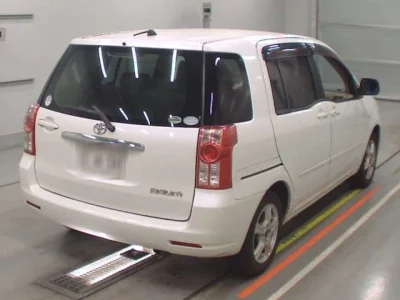 Toyota RAUM