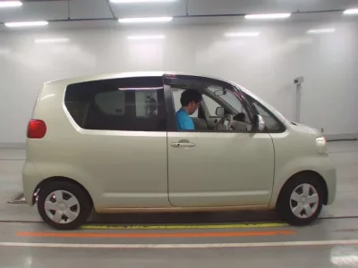 Toyota PORTE