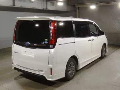 Toyota ESQUIRE