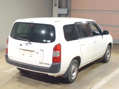 Toyota SUCCEED