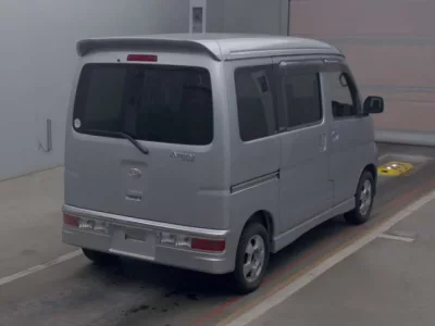 Daihatsu Atrai Wagon