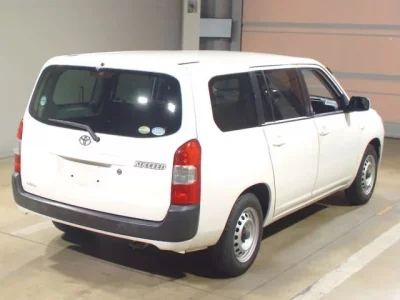 Toyota SUCCEED