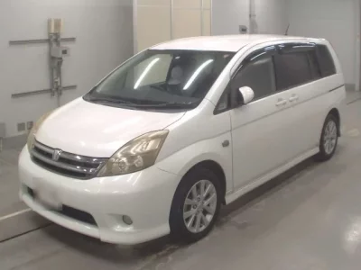 Toyota ISIS