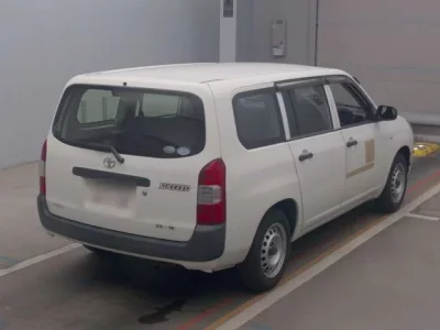Toyota SUCCEED