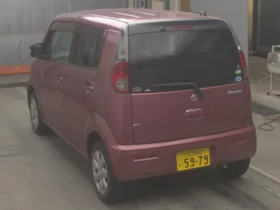 Suzuki MRWAGON