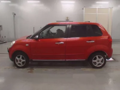 Mazda VERISA