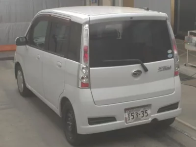 Subaru STELLA