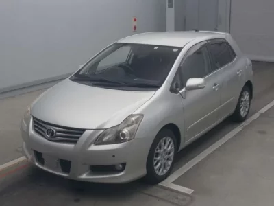 Toyota BLADE