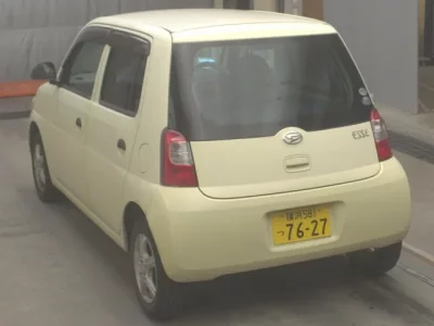 Daihatsu Esse