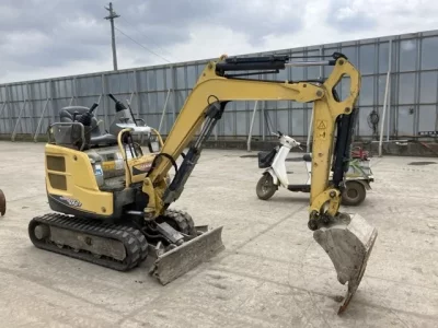 YANMAR VIO17