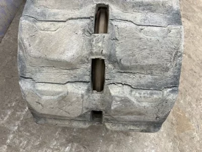 KOMATSU PC40-7