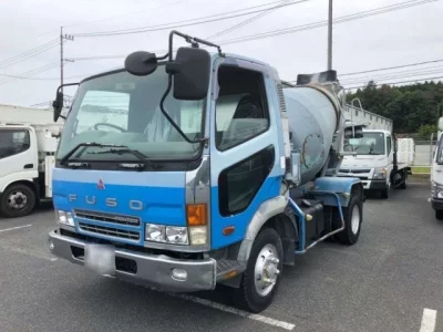 Mitsubishi FUSO FIGHTER