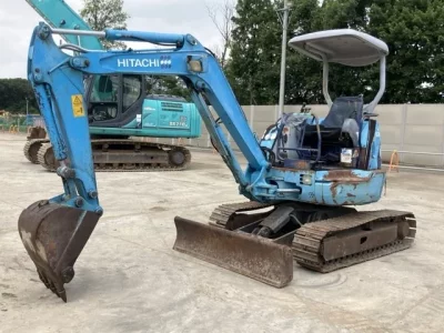 HITACHI EX30U