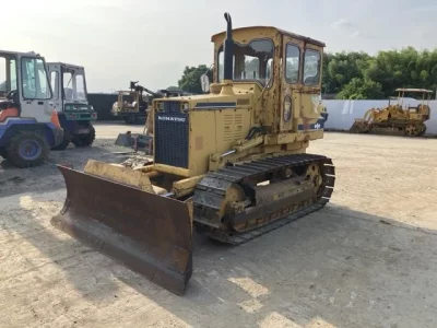 KOMATSU D31-16