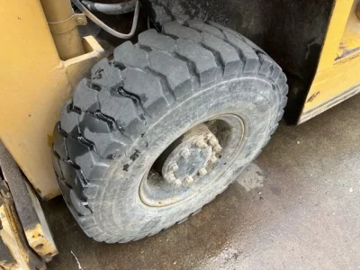 KOMATSU FORKLIFT