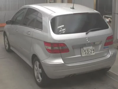 Mercedes-Benz B CLASS