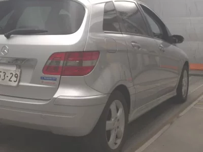 Mercedes-Benz B CLASS