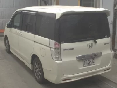 Honda STEP WAGON