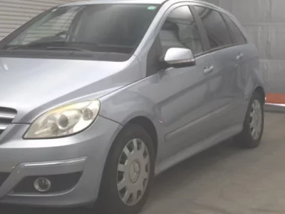 Mercedes-Benz B CLASS
