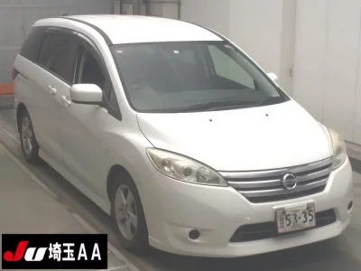 Nissan LAFESTA