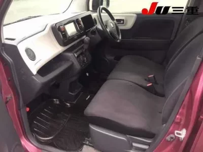 Suzuki MRWAGON