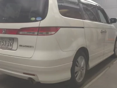 Honda ELYSION