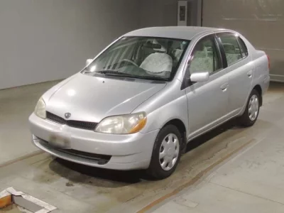 Toyota PLATZ