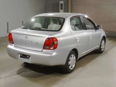 Toyota PLATZ