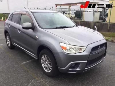 Mitsubishi RVR
