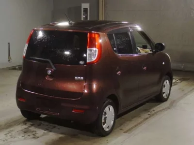 Suzuki MRWAGON