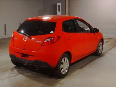 Mazda DEMIO