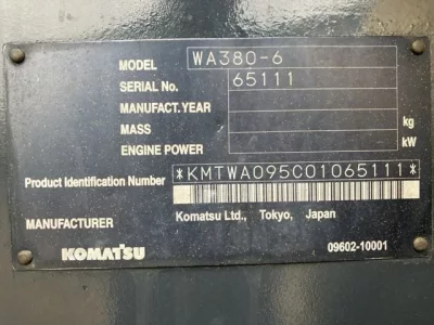 KOMATSU WA380-6
