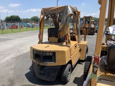 KOMATSU FORKLIFT
