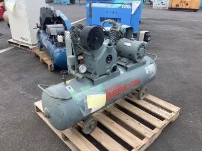 HITACHI 3.7P-9.5V5