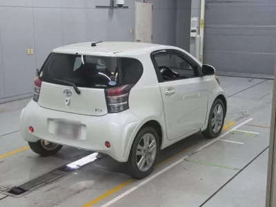 Toyota IQ