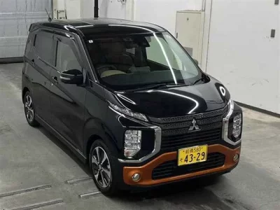 Mitsubishi EK X
