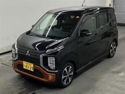 Mitsubishi EK X