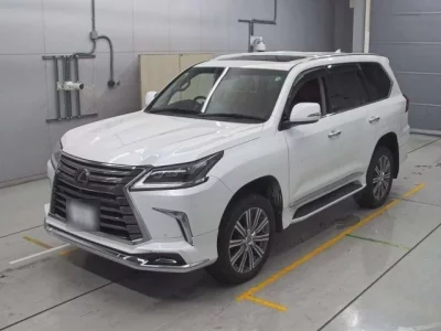 Lexus LX
