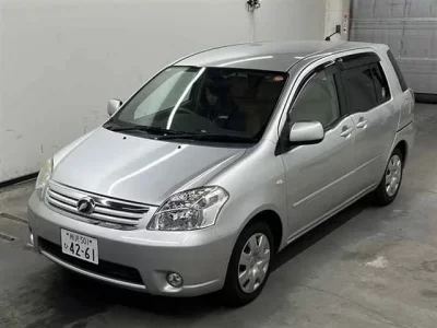 Toyota RAUM