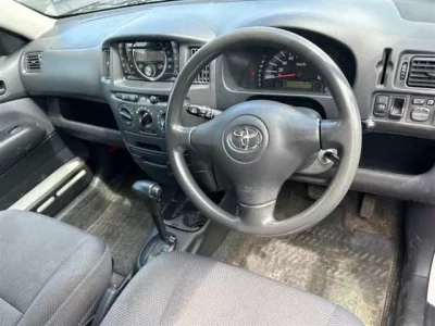 Toyota SUCCEED