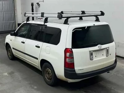 Toyota SUCCEED
