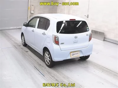 Daihatsu MIRA E S