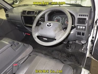 Mazda BONGO VAN