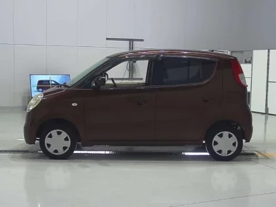 Suzuki MRWAGON