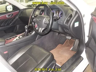 Nissan SKYLINE