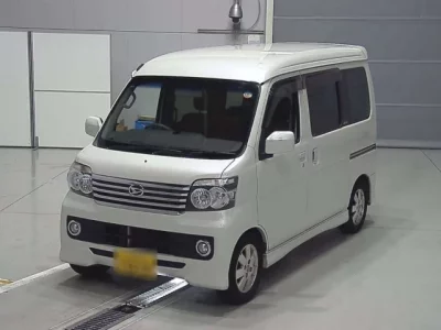 Daihatsu Atrai Wagon